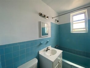 83-36 Beverly Rd in Queens, NY - Building Photo - Building Photo