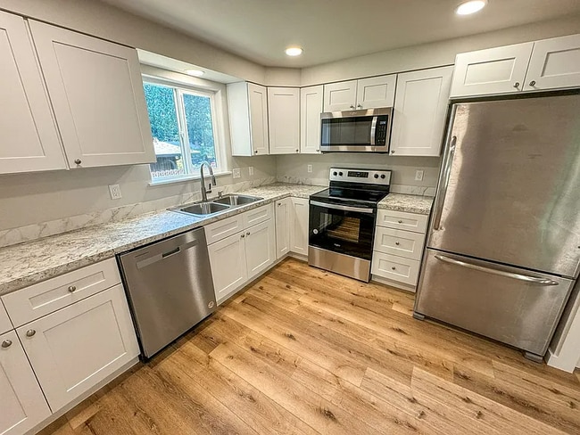2157 Nomad Ct SE in Salem, OR - Building Photo - Building Photo