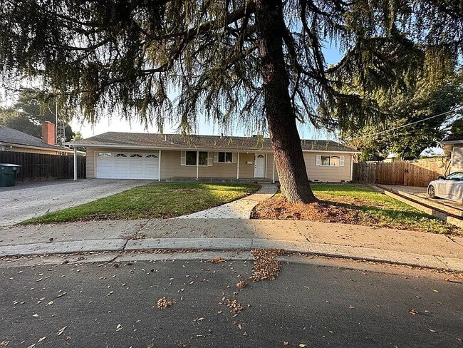 property at 208 Bruce Ct