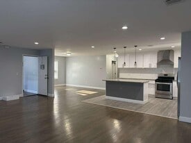 171 N 17th St in East Orange, NJ - Building Photo