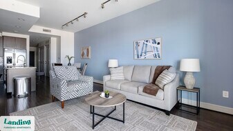 777 Preston St in Houston, TX - Building Photo