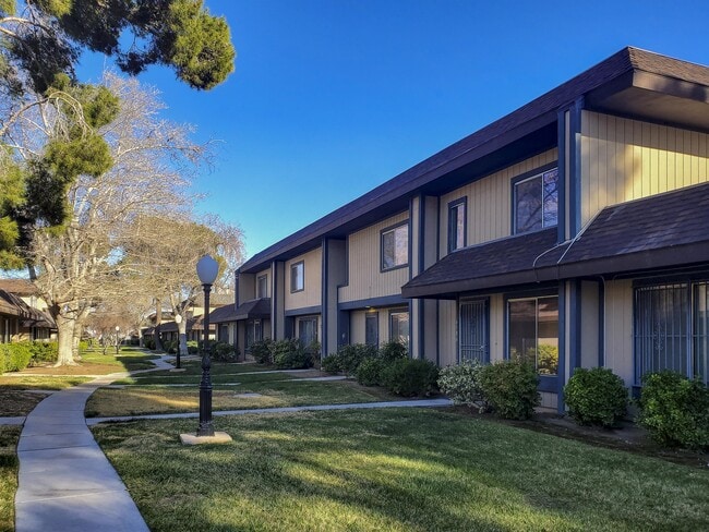 property at 6168 Meadow View Ln