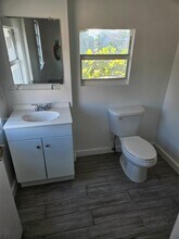 1035 NW 5th St in Miami, FL - Building Photo - Building Photo