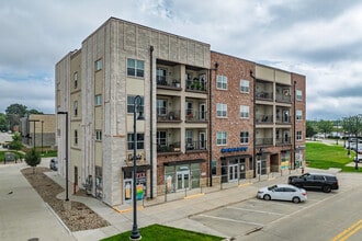 Center Place Lofts in Altoona, IA - Building Photo - Building Photo