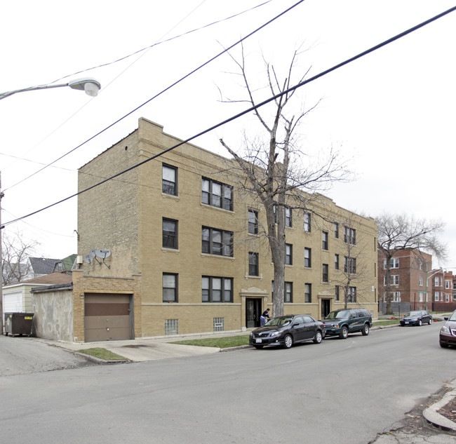 3804 W Dickens Ave in Chicago, IL - Building Photo - Building Photo