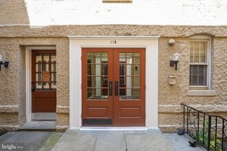 115 E St SE in Washington, DC - Foto de edificio - Building Photo