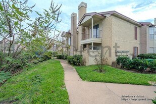 2120 El Paseo St in Houston, TX - Building Photo