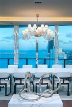 19575 Collins Ave in Sunny Isles Beach, FL - Building Photo - Building Photo