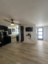 5461 Repetto Ave, Unit Studio in East Los Angeles, CA - Foto de edificio - Building Photo