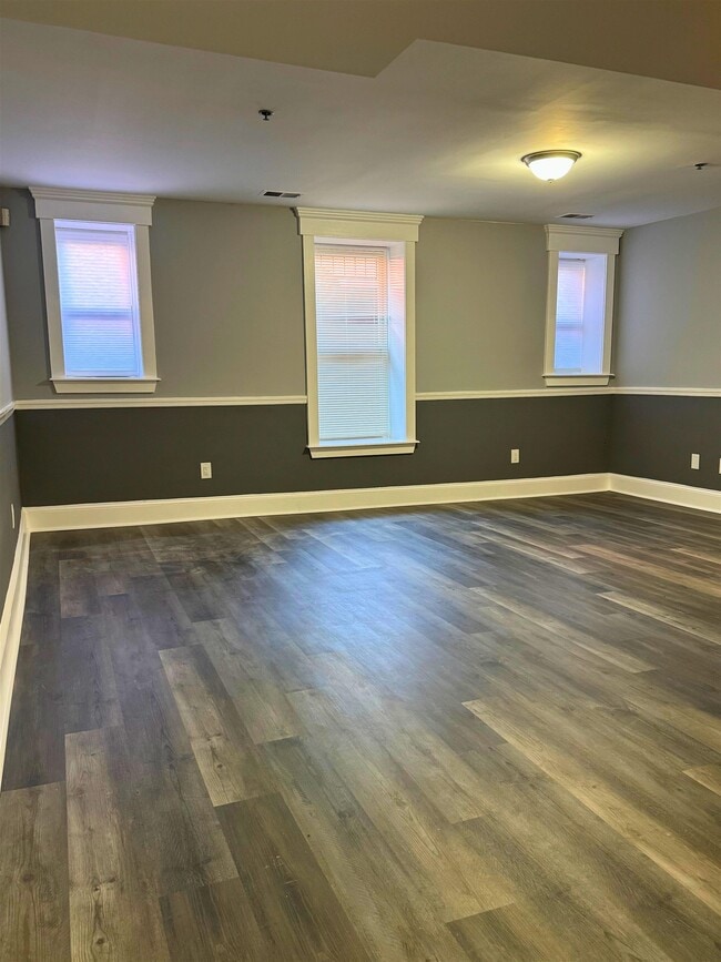 608 Bramhall Ave in Bayonne, NJ - Building Photo - Building Photo