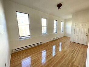 511 Monroe St in Hoboken, NJ - Building Photo - Building Photo