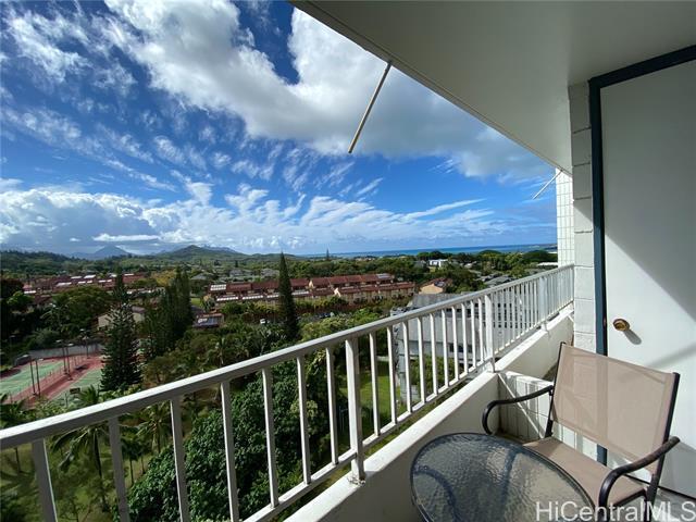 property at 46-283-283 Kahuhipa St