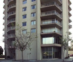 1200 Gough St Apartments