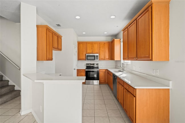 27004 Stillbrook Dr in Wesley Chapel, FL - Building Photo - Building Photo
