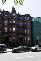 260-262 Commonwealth Ave in Boston, MA - Building Photo