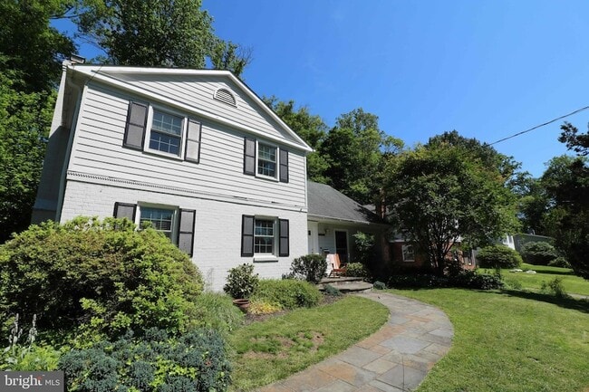property at 14601 Melinda Ln