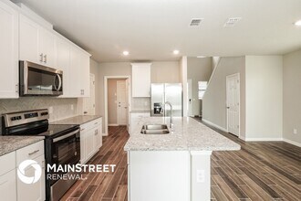 3127 Bella Vista Dr in Davenport, FL - Foto de edificio - Building Photo