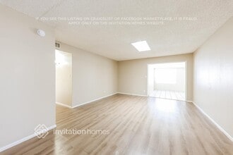 5256 W Cholla St, Unit 3045 in Glendale, AZ - Building Photo - Building Photo