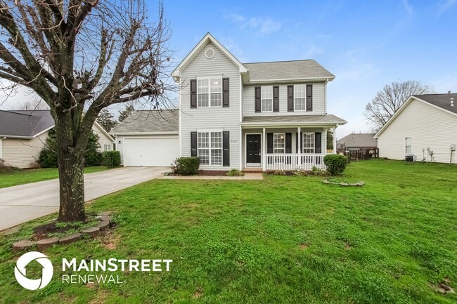 property at 3013 Trellis Ln