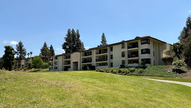 property at 17647 Pomerado Rd