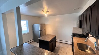 1332 Faunce St in Philadelphia, PA - Building Photo - Building Photo