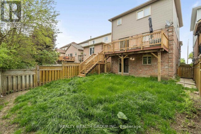 89 Knotty Pine Dr in Whitby, ON - Building Photo - Building Photo