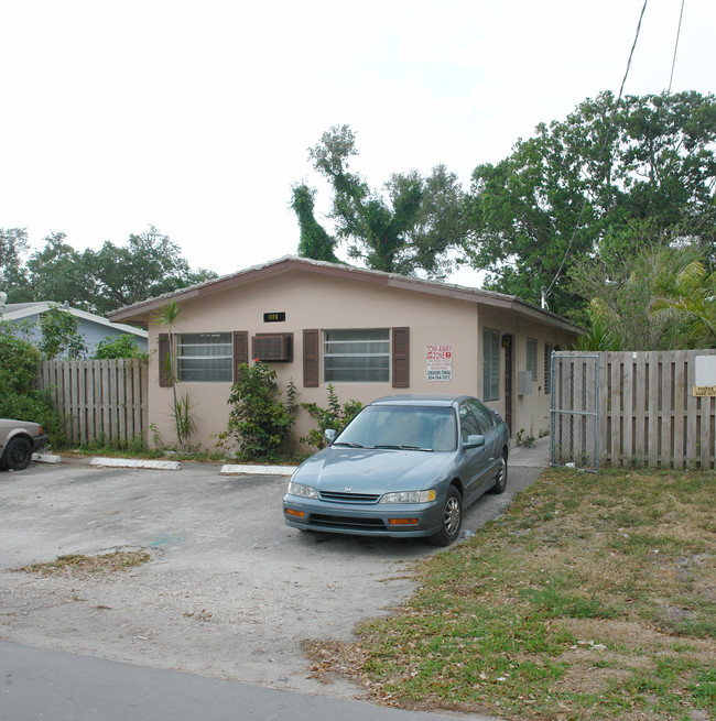 1120-1124 SW 2nd St in Fort Lauderdale, FL - Building Photo - Building Photo