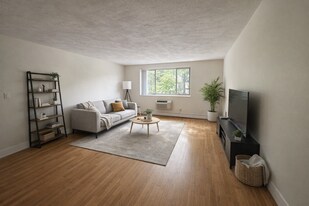 25 Allston St, Unit 12 in Boston, MA - Building Photo