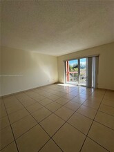 7860 Camino Real, Unit L410 in Miami, FL - Foto de edificio - Building Photo