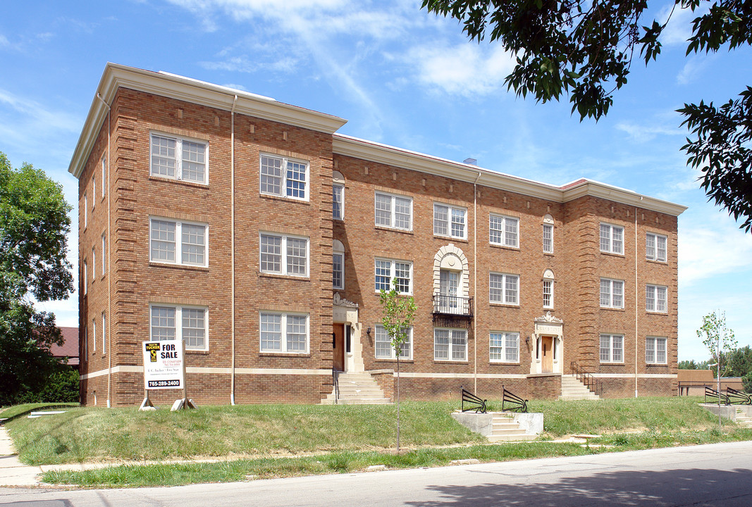 Greystone Apartments in Muncie, IN - Building Photo