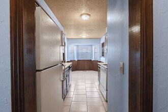 325 Chickasaw Ln in Yukon, OK - Building Photo - Building Photo