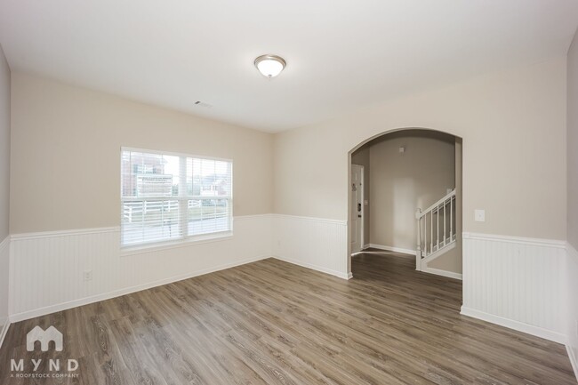 454 Boxelder Rd in Atlanta, GA - Building Photo - Building Photo