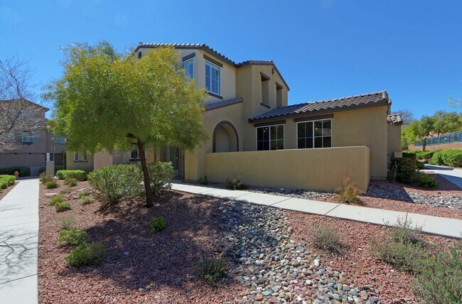 11512 Belmont Lake Dr in Las Vegas, NV - Building Photo - Building Photo
