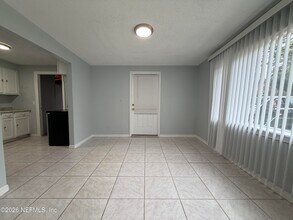 6023 Edgefield Dr in Jacksonville, FL - Building Photo - Building Photo