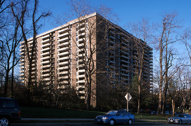 Regency in McLean, VA - Foto de edificio - Other