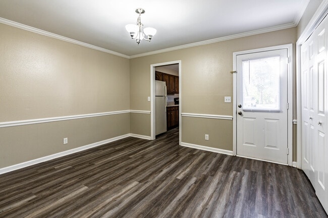 Rivermont Apartments in Murfreesboro, TN - Building Photo - Building Photo