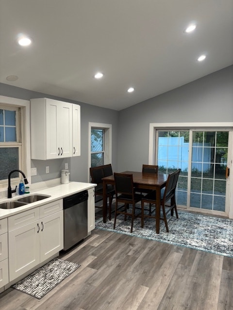 2156 Sandy Ln in Mound, MN - Foto de edificio - Building Photo