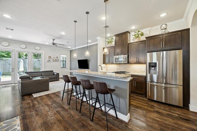 4205 Koehler St in Houston, TX - Building Photo - Building Photo