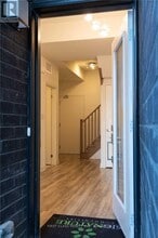 370 Red Maple Rd in Richmond Hill, ON - Building Photo - Building Photo