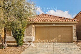 8379 S Otis Dr in Tucson, AZ - Building Photo - Building Photo