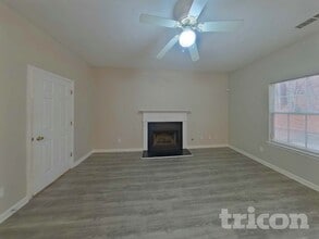 3250 Diamond Blf in Union City, GA - Building Photo - Building Photo