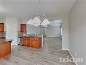 75 Stratford Dr in Wendell, NC - Building Photo - Building Photo