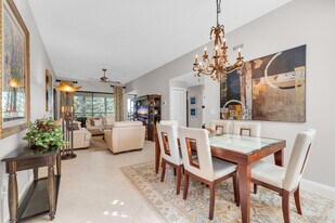 7460 La Paz Blvd in Boca Raton, FL - Building Photo