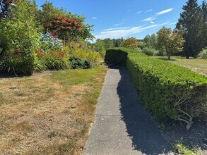 2736 Stein Hill Ln in Custer, WA - Building Photo - Building Photo