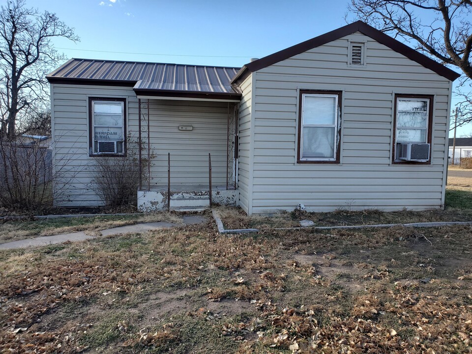 501 Dolomita St in Borger, TX - Foto de edificio