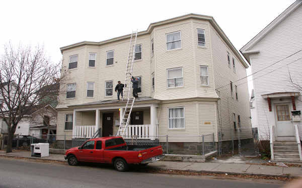 161 Park St in Lawrence, MA - Building Photo