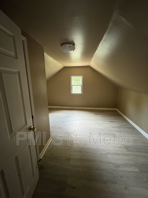 2134 Rosebud Ave in St. Louis, MO - Building Photo - Building Photo