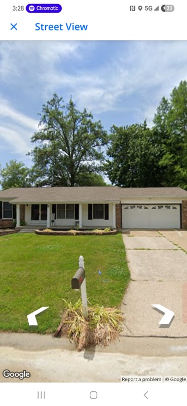 property at 9 Red Mill Ct