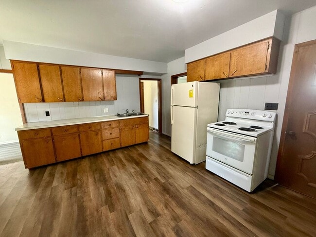 property at 1113 N 5th St