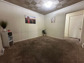 412 Reed St in Waterloo, IA - Building Photo - Building Photo